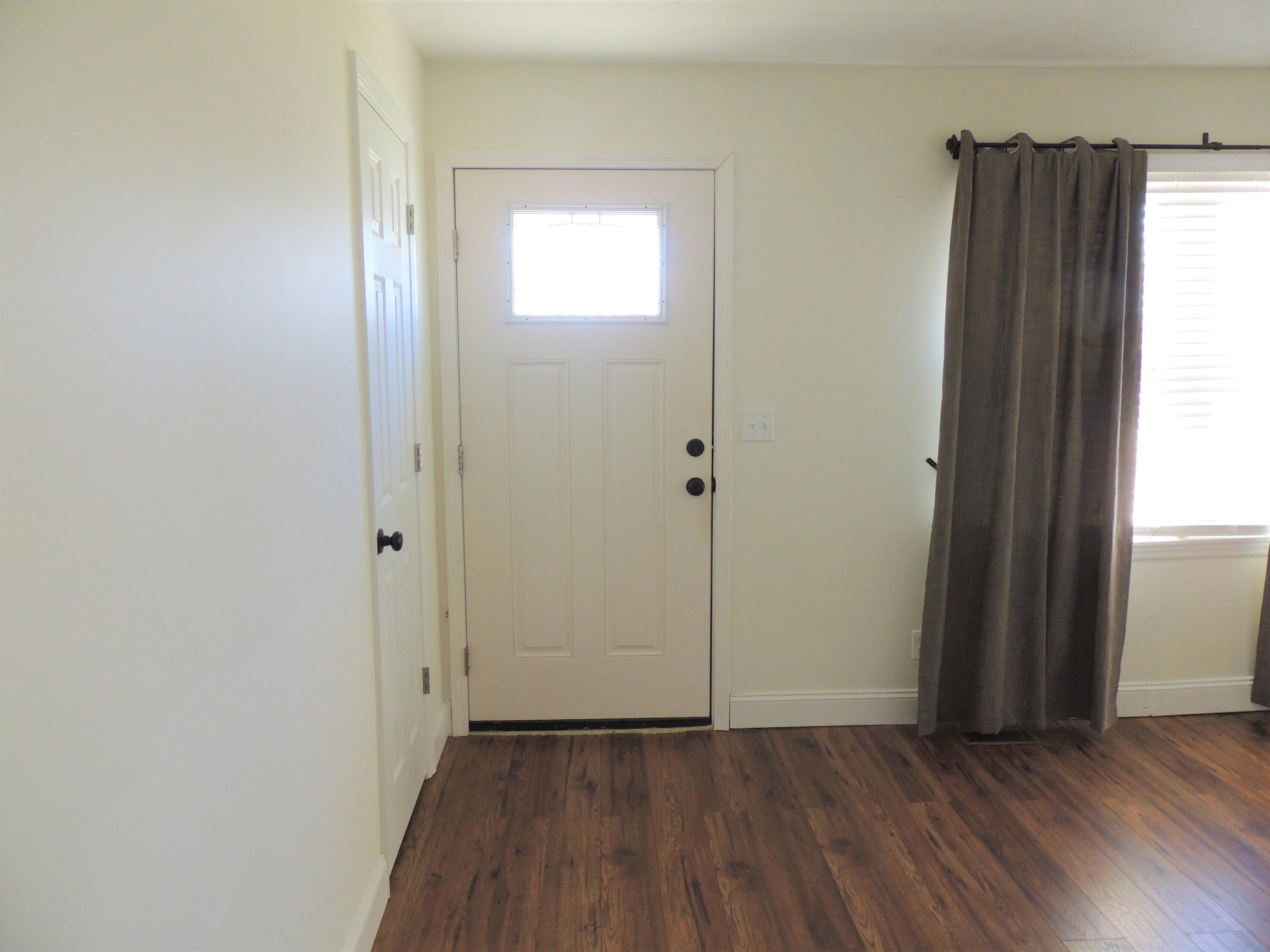 7576 Owenton Road Frankfort, KY 40601 - Photo 2 of 20 DSCN3109