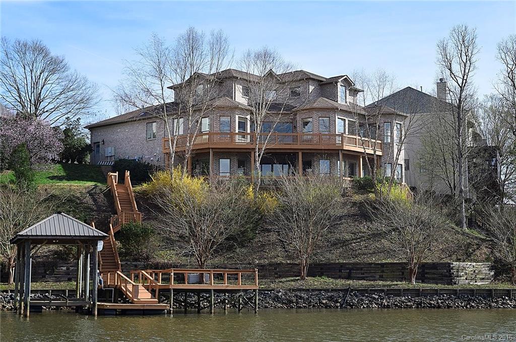 14044 Point Lookout Road Charlotte, NC 28278 - Photo 1 of 24 Gallery Image 1