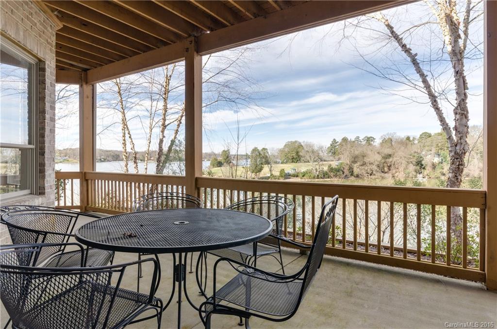 14044 Point Lookout Road Charlotte, NC 28278 - Photo 21 of 24 Gallery Image 21