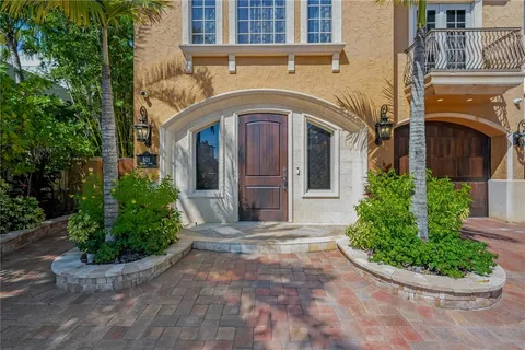 $8,250,000 | 801 North Shore Drive, Anna Maria, FL 34216