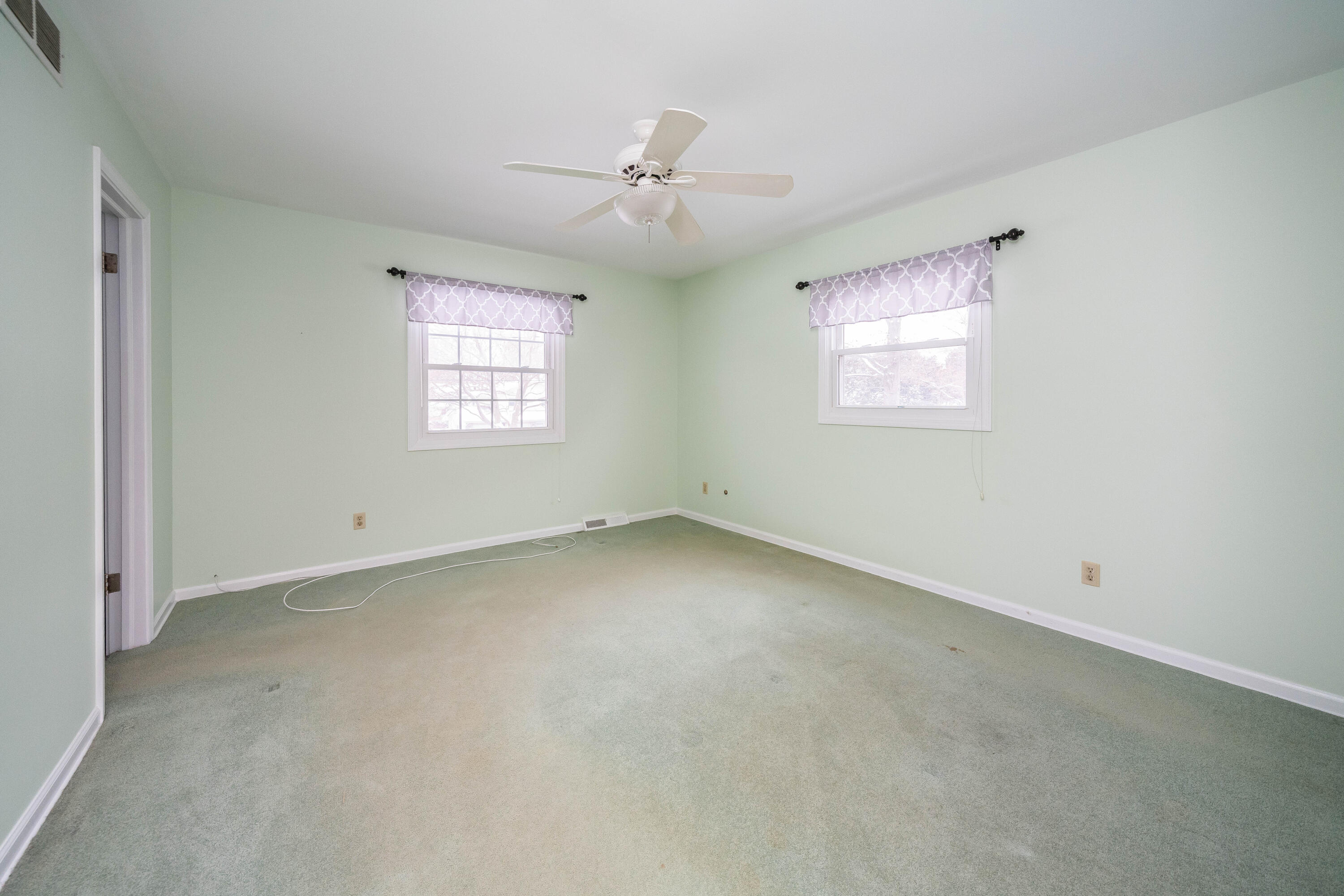 808 Newgate Road Kalamazoo, MI 49006 - Photo 23 of 36 808_Newgate_23