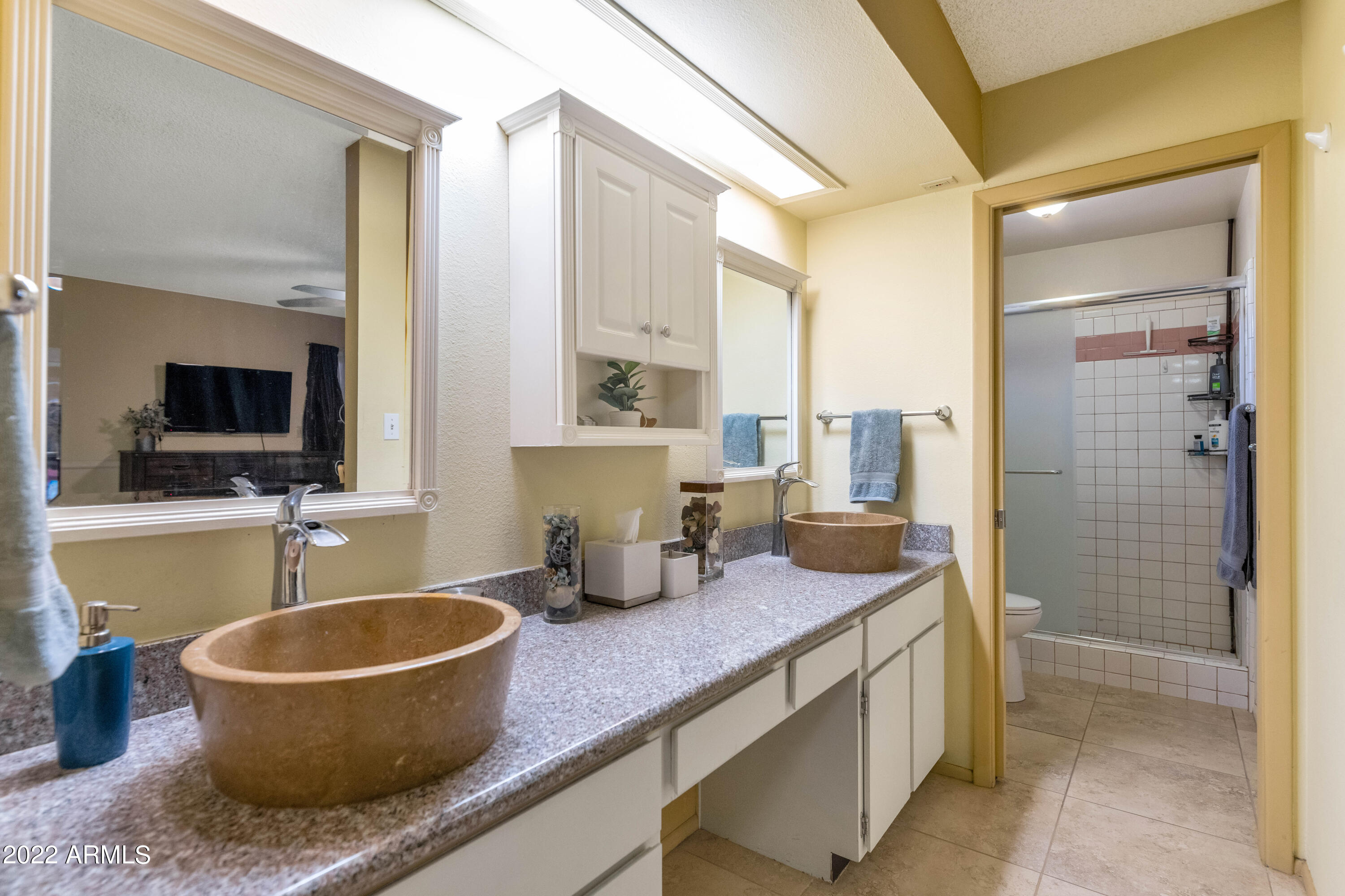 3532 West Emig Road Phoenix, AZ 85053 - Photo 14 of 25 17_Emig