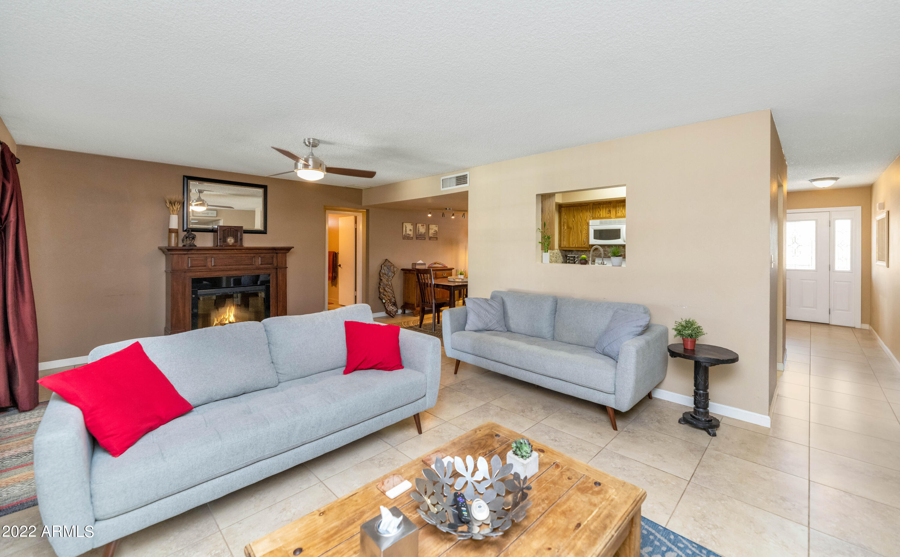 3532 West Emig Road Phoenix, AZ 85053 - Photo 6 of 25 24_Emig