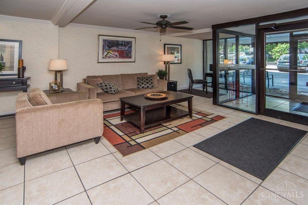 1815 William Howard Taft Road, Unit 604 Cincinnati, OH 45206 - Photo 3 of 21