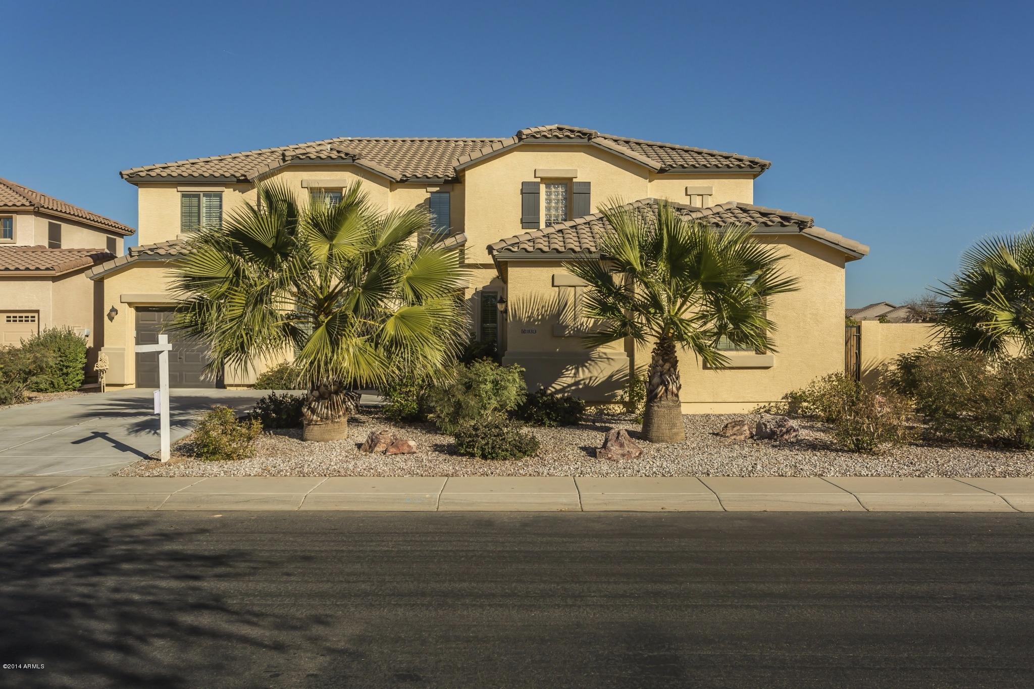 18313 North Stonegate Road Maricopa, AZ 85138 - Photo 6 of 37 Front3