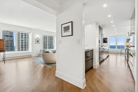 $1,300,000 | 161 East Chicago Avenue, Unit 38A, Chicago, IL 60611