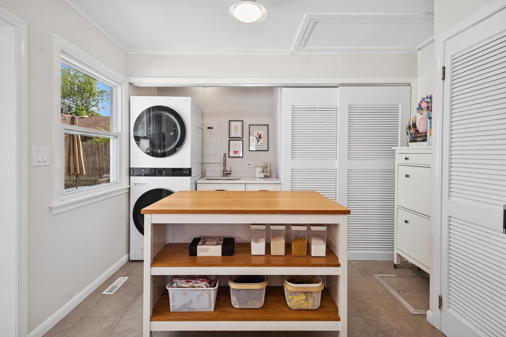 107 Parkview Road Glenview, IL 60025 - Photo 10 of 20 Gallery Image 10