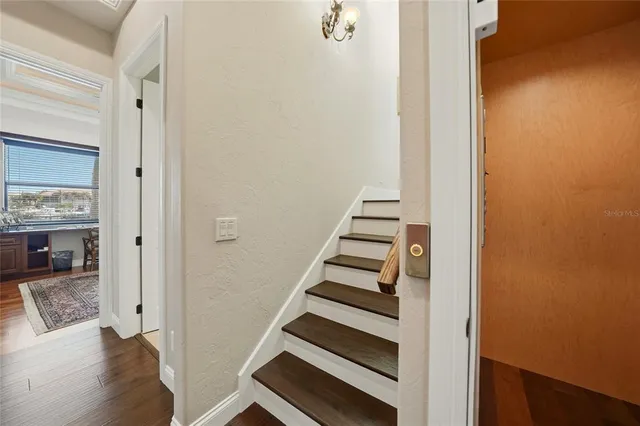 $1,900,000 | 166 Hibiscus Drive, Punta Gorda, FL 33950