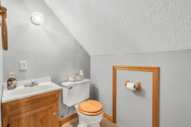 $348,400 | 119 Curtis Street, Pittsfield, ME 04967