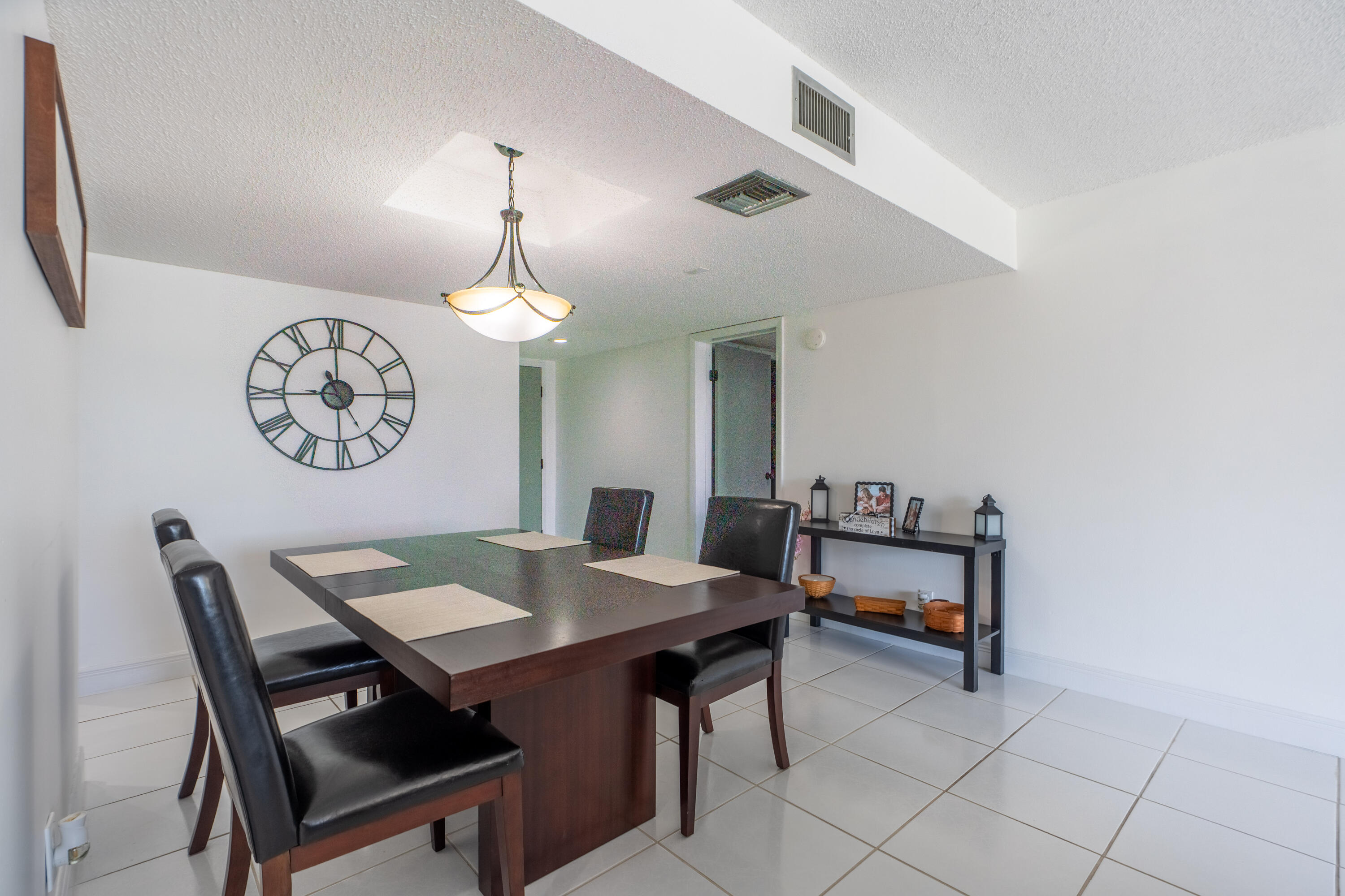16401 Golf Club Road, Unit 113 Weston, FL 33326 - Photo 26 of 65 DSC02002
