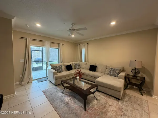 $2,100 | 7292 Claremont Creek Drive, Jacksonville, FL 32222