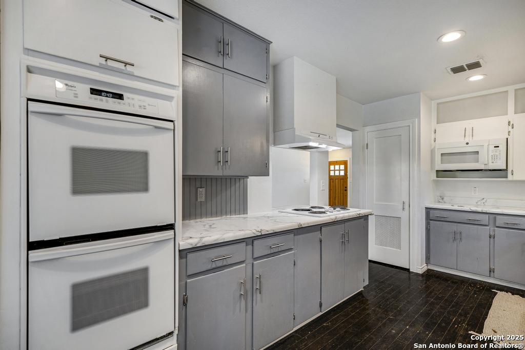 539 Rittiman Road San Antonio, TX 78209 - Photo 12 of 40