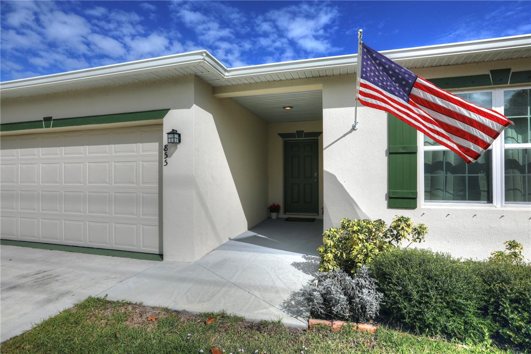 855 Roseland Road Sebastian, FL 32958 - Photo 3 of 32 Gallery Image 3