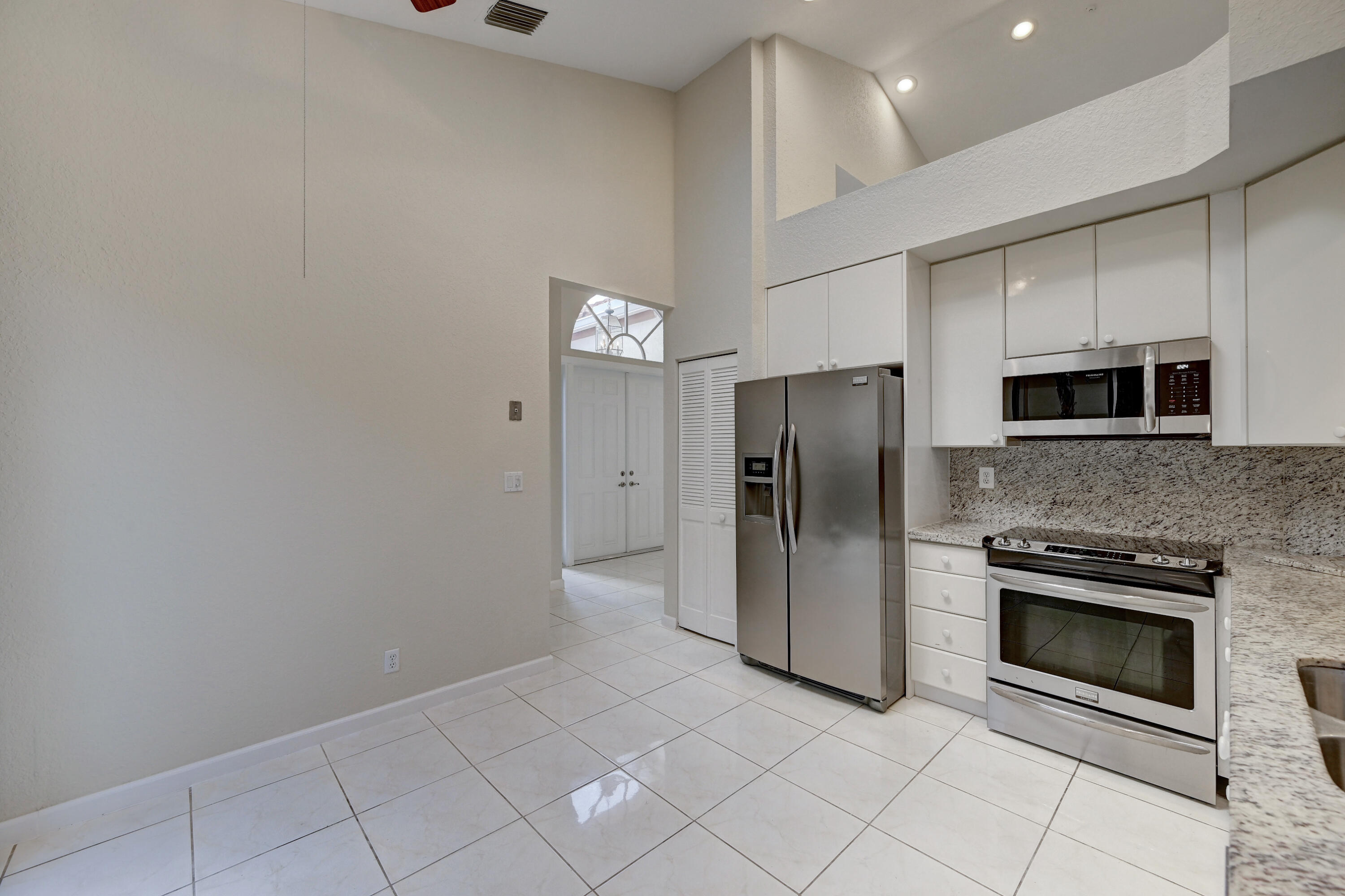 6223 Northwest 24th Street Boca Raton, FL 33434 - Photo 12 of 50 Kitchen