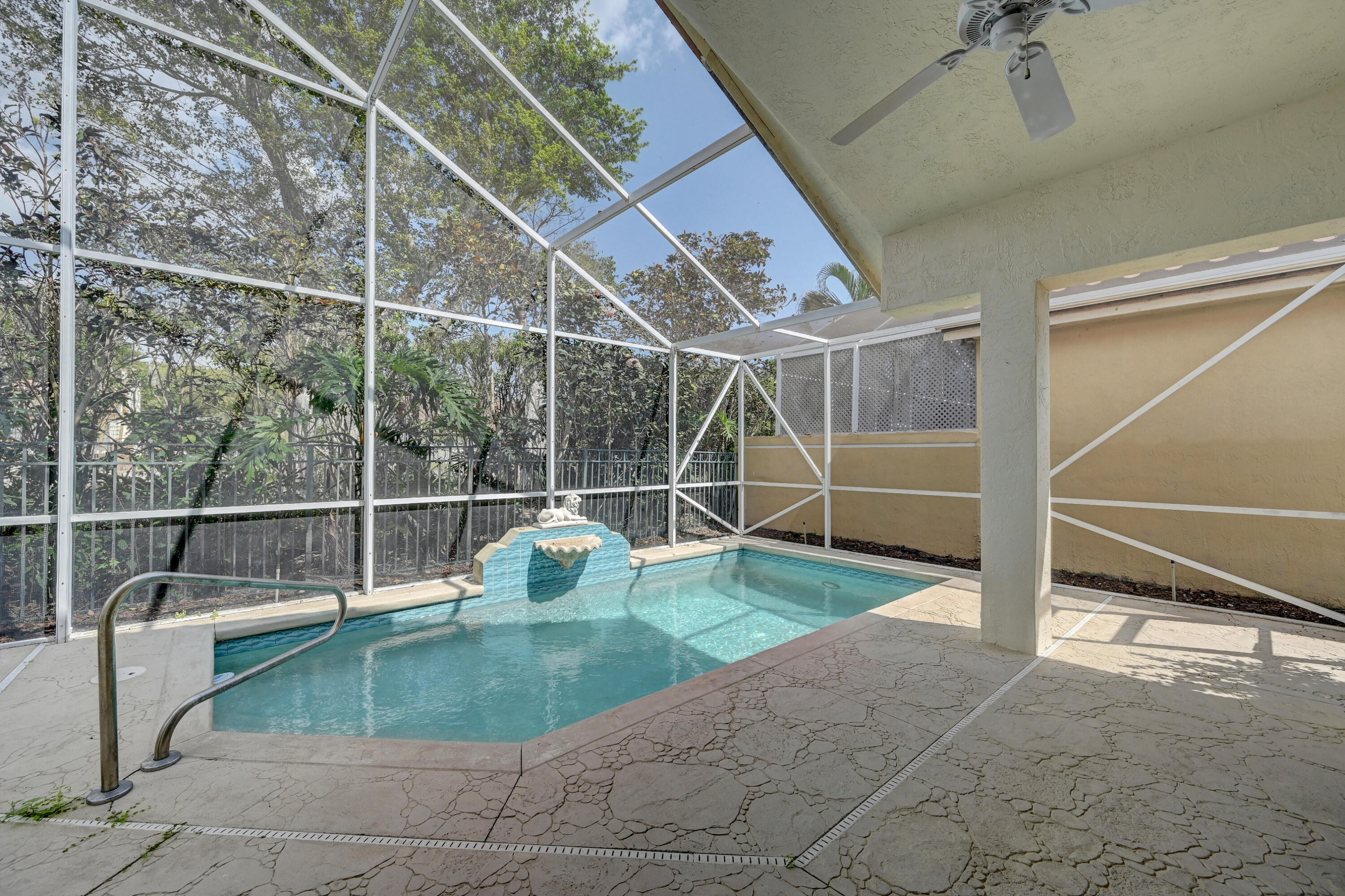 6223 Northwest 24th Street Boca Raton, FL 33434 - Photo 29 of 50 Patio