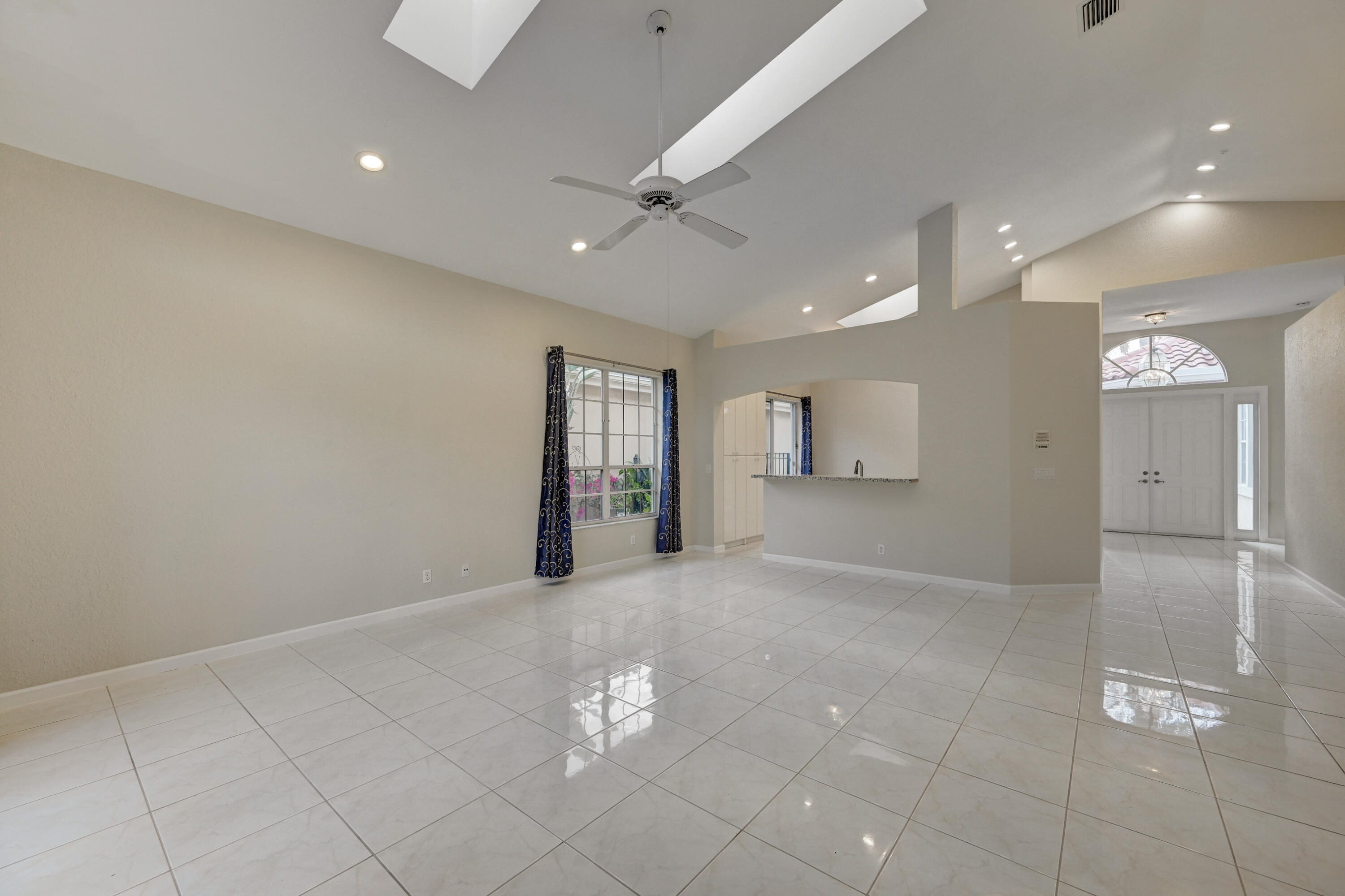 6223 Northwest 24th Street Boca Raton, FL 33434 - Photo 7 of 50 Living Room