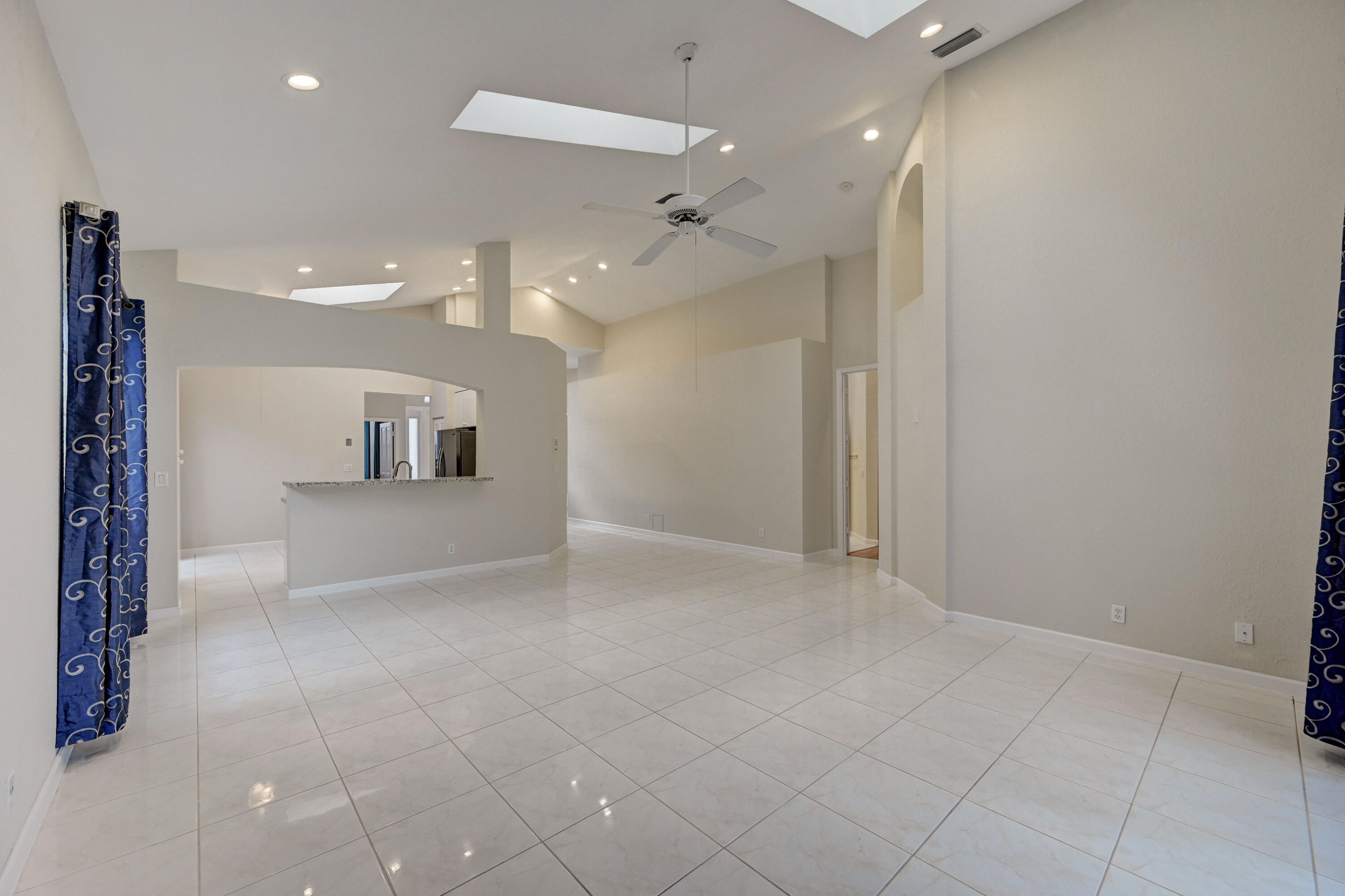 6223 Northwest 24th Street Boca Raton, FL 33434 - Photo 8 of 50 Living Room