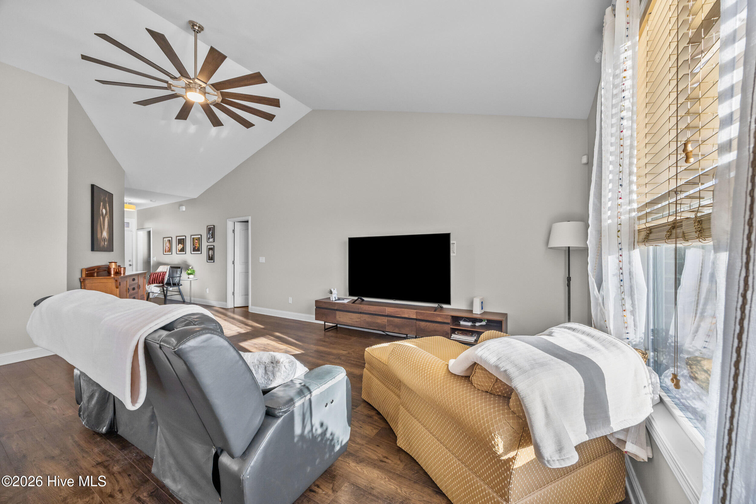 1164 Slater Way Leland, NC 28451 - Photo 5 of 36 18_living room