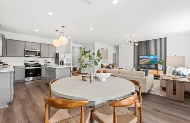 $416,890 | 722 Meadowbrook Lane, Summerville, SC 29486