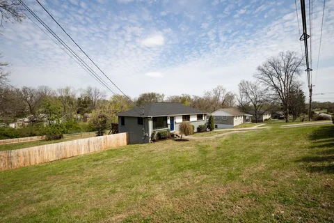 $519,000 | 909 North Graycroft Avenue, Madison, TN 37115
