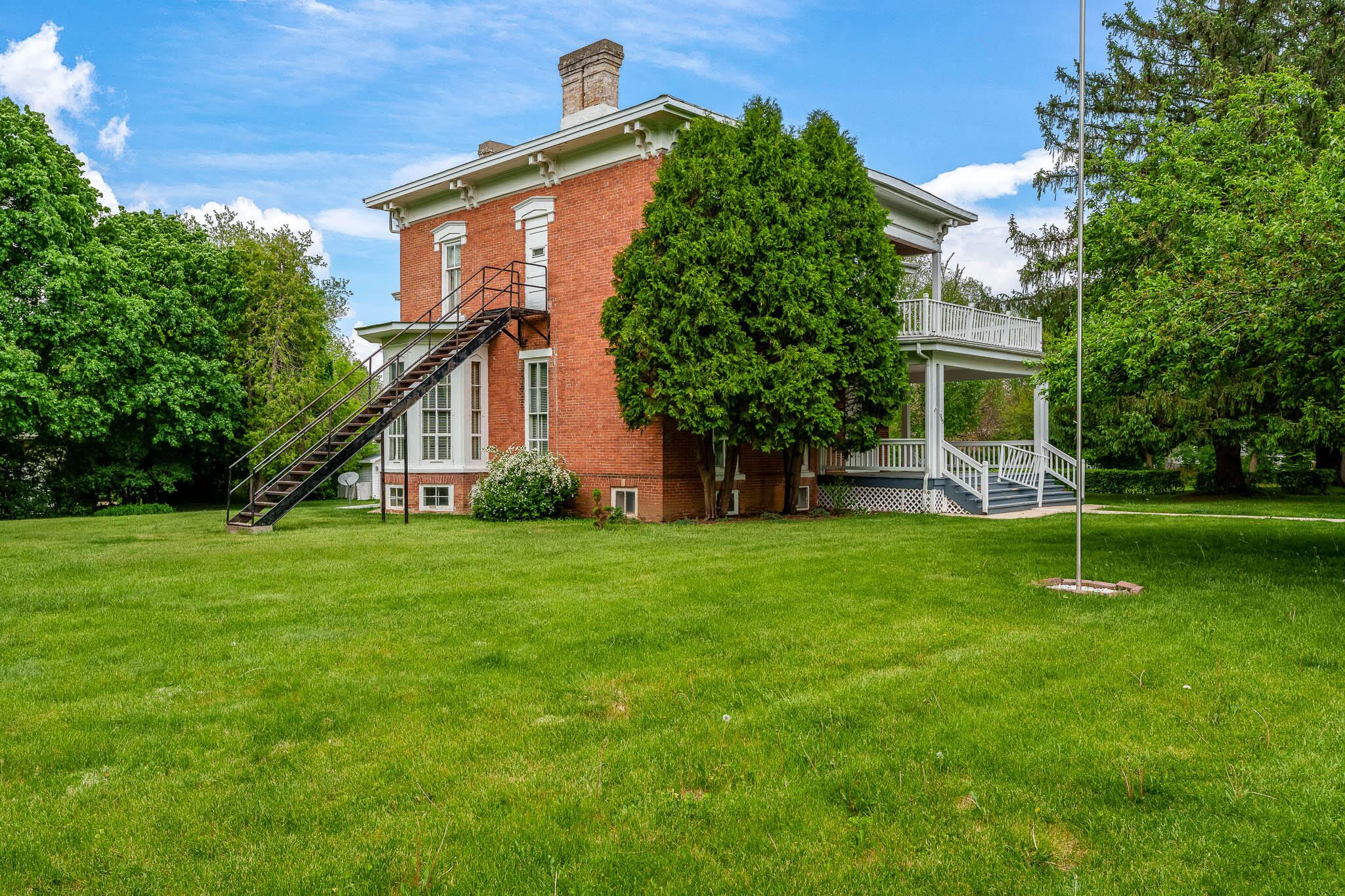 965 Racine Street Delavan, WI 53115 - Photo 10 of 87 965Racine-12