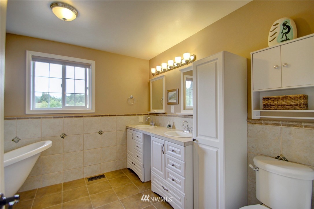 22397 Bulson Road Mount Vernon, WA 98274 - Photo 13 of 25 Gallery Image 13