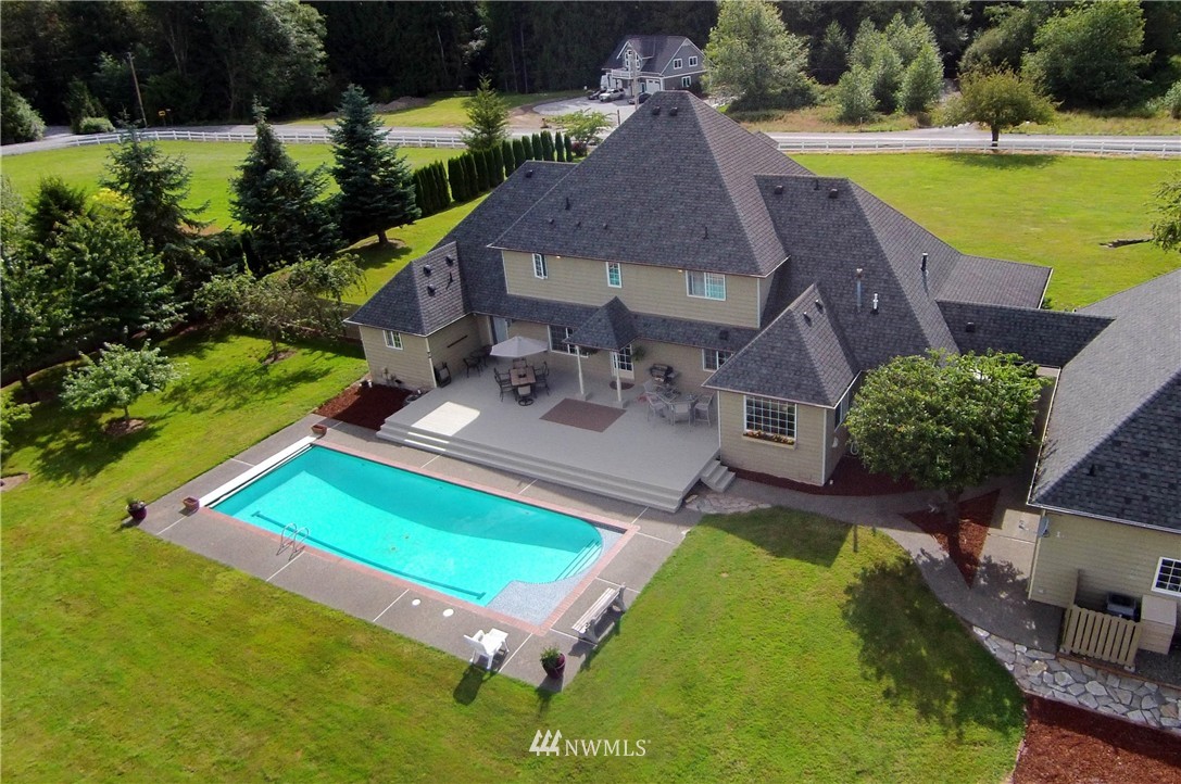22397 Bulson Road Mount Vernon, WA 98274 - Photo 3 of 25 Gallery Image 3