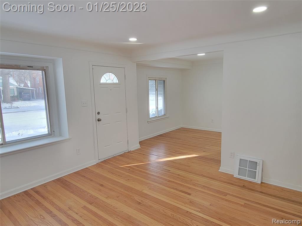 19469 Sunderland Road Detroit, MI 48219 - Photo 2 of 30 Gallery Image 2