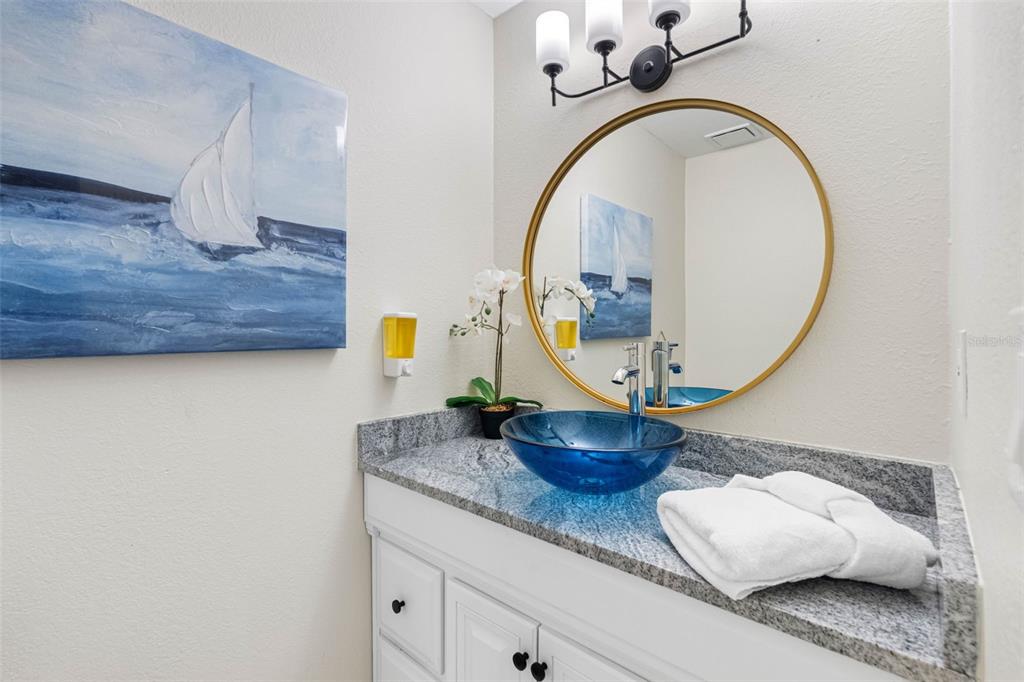 1811 Nursery Road Clearwater, FL 33764 - Photo 40 of 94