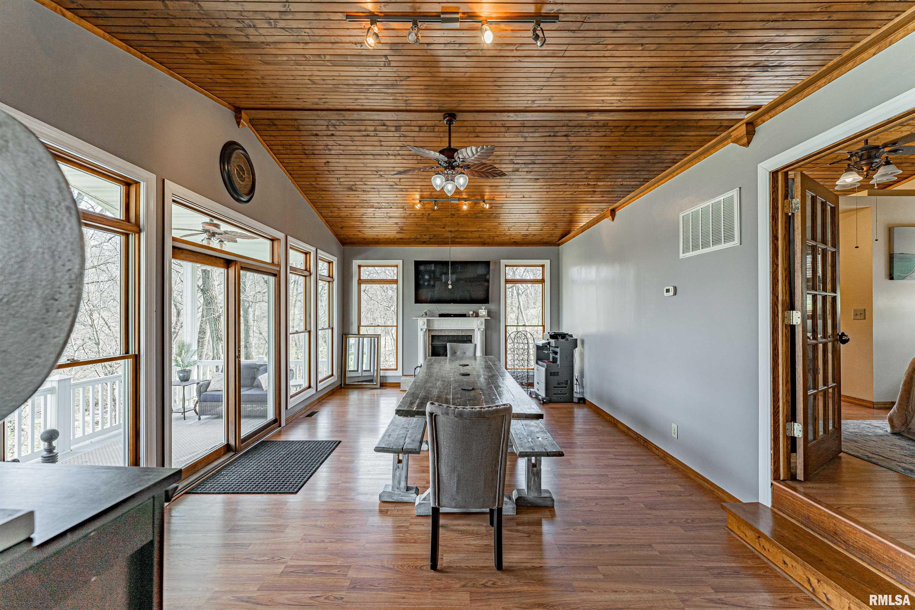 21623 Lago Drive Delavan, IL 61734 - Photo 19 of 42