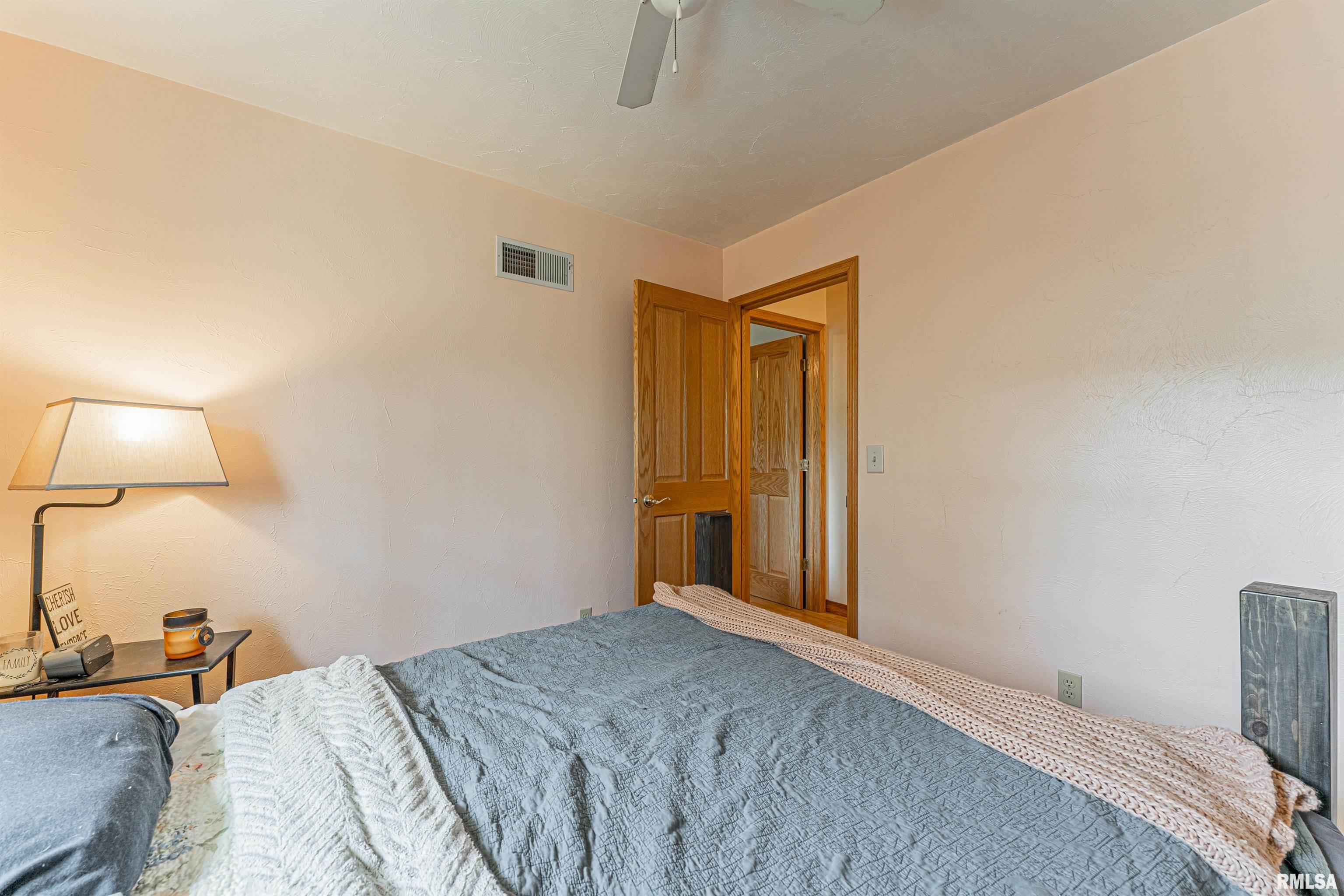 21623 Lago Drive Delavan, IL 61734 - Photo 30 of 42