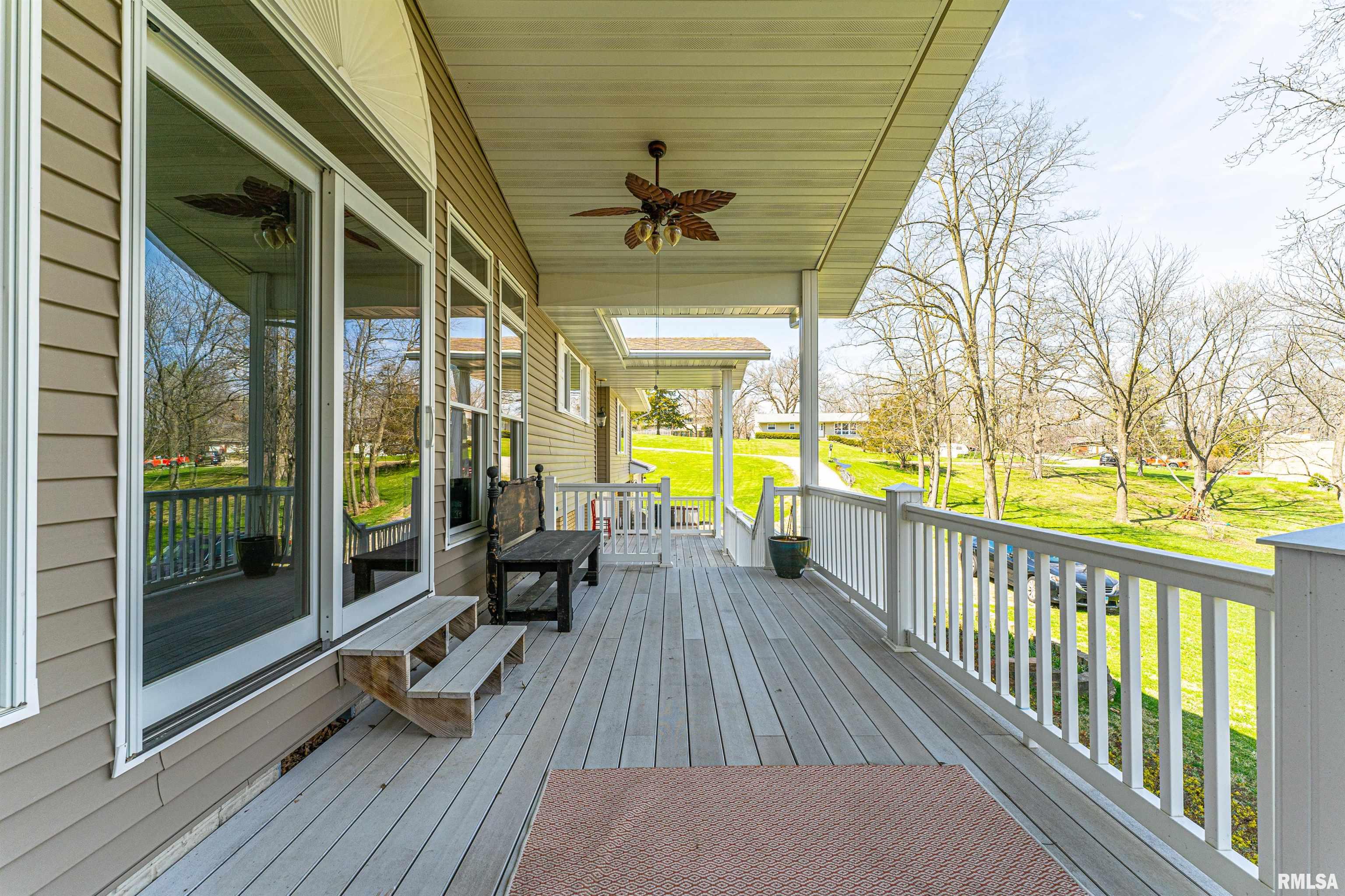 21623 Lago Drive Delavan, IL 61734 - Photo 10 of 42