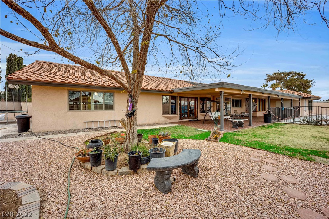 1290 Westwind Road Las Vegas, NV 89146 - Photo 45 of 50 Gallery Image 45