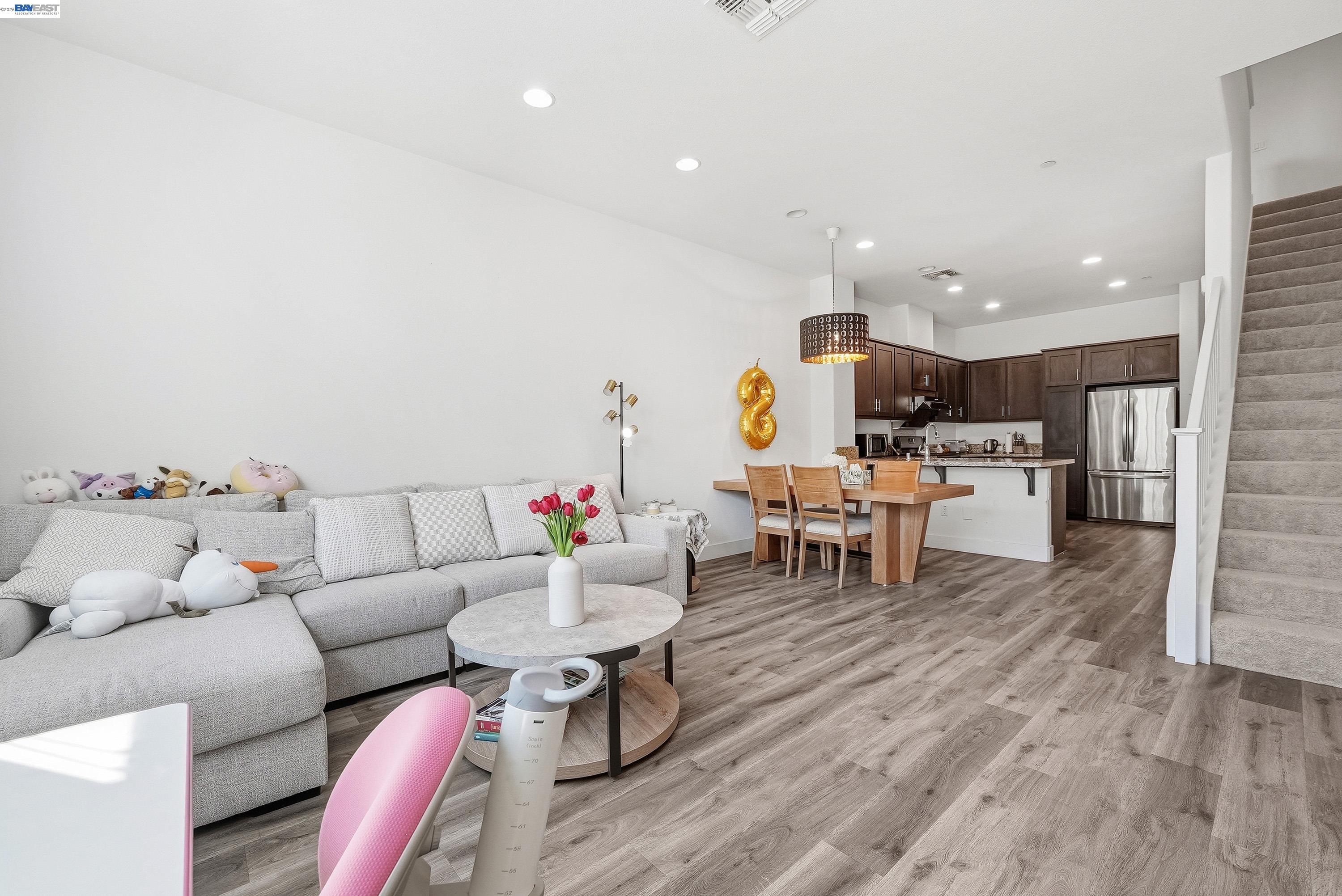 5569 Azalea Way Newark, CA 94560 - Photo 5 of 38