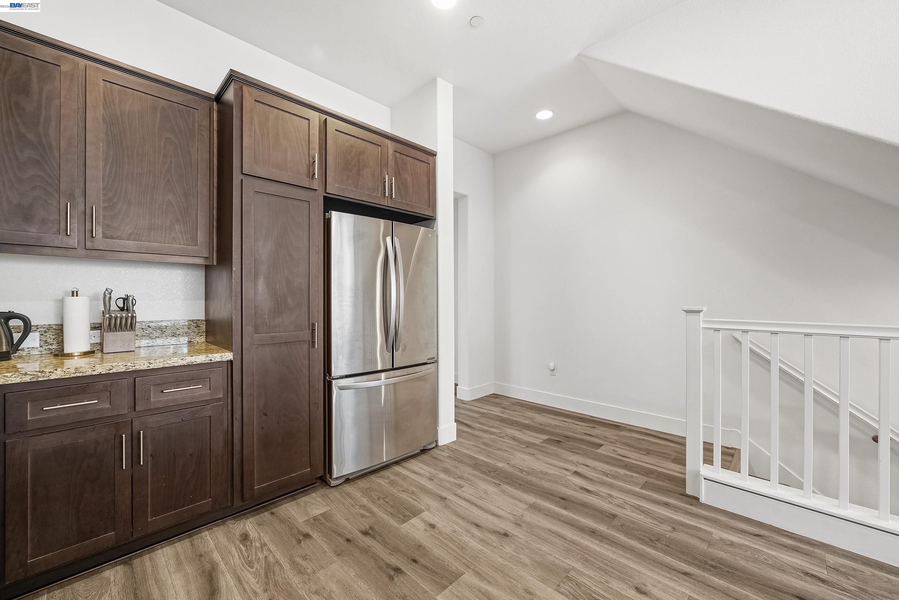 5569 Azalea Way Newark, CA 94560 - Photo 9 of 38