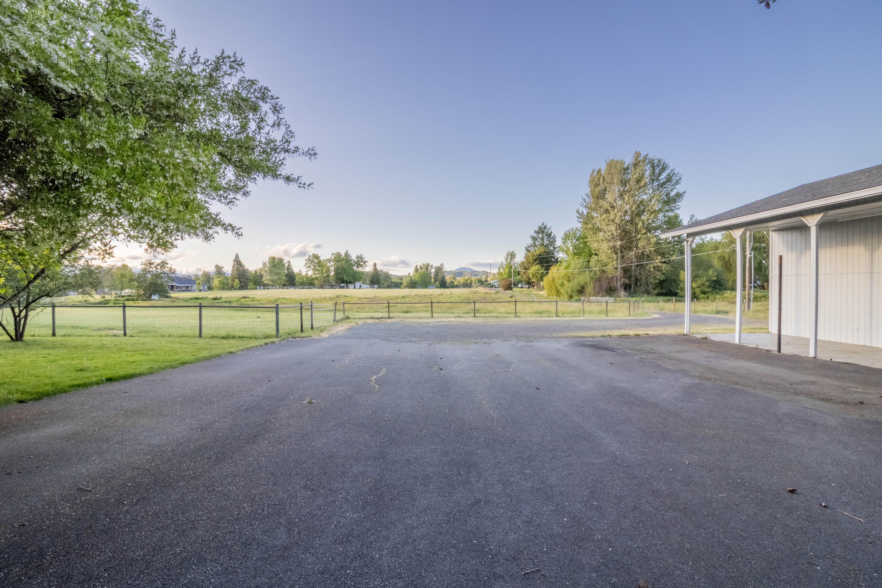 3317 Leonard Road Grants Pass, OR 97527 - Photo 57 of 62 57