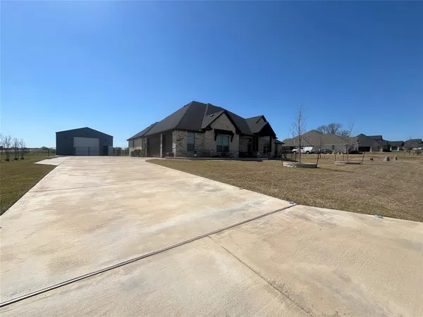 $649,900 | 460 Tristin Lane, Waxahachie, TX 75167