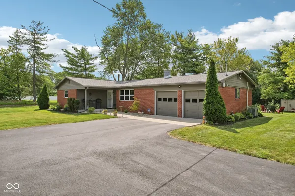$320,000 | 7733 East 75th Street, Indianapolis, IN 46256