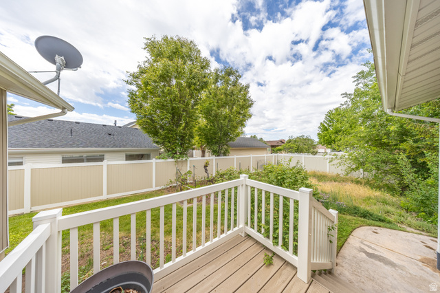 2297 Joni Drive Layton, UT 84040 - Photo 36 of 47