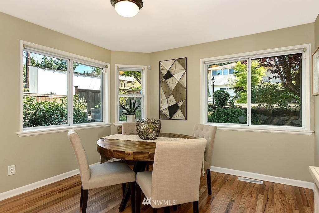 4118 Southwest Austin Street Seattle, WA 98136 - Photo 6 of 25 Gallery Image 6