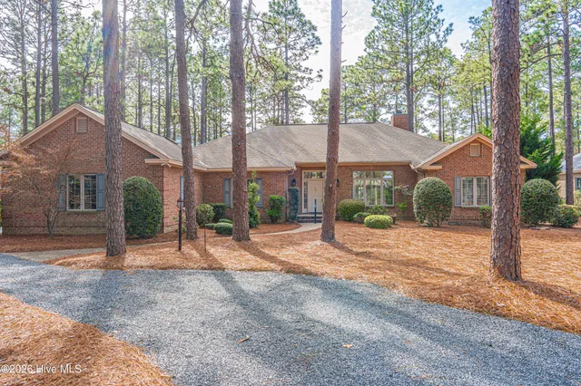 $2,700 | 24 Strathaven Drive, Pinehurst, NC 28374