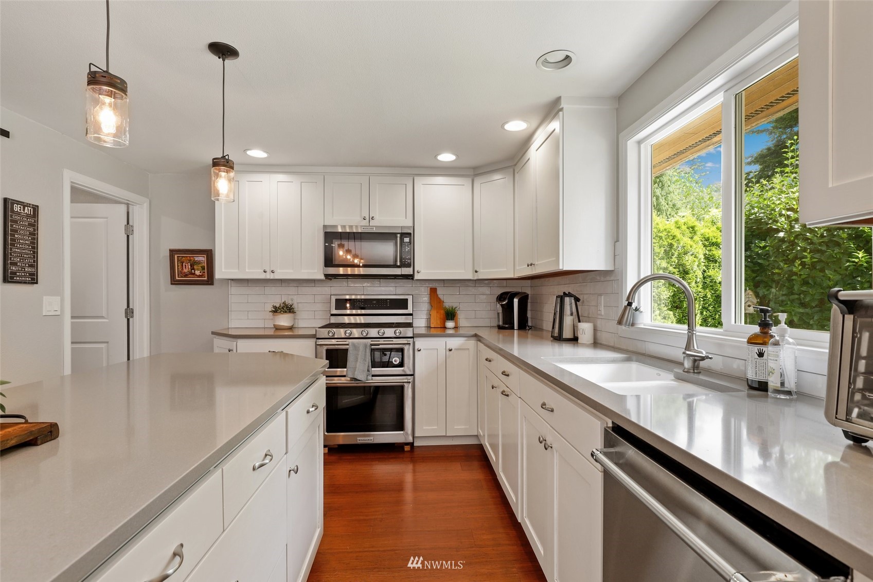 13118 158th Avenue Southeast Renton, WA 98059 - Photo 14 of 40 Gallery Image 14