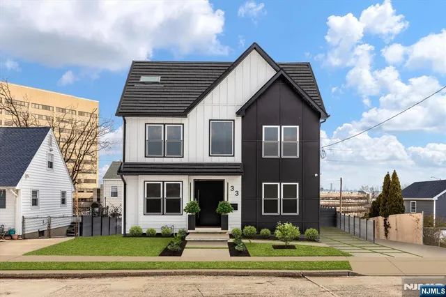 $1,299,000 | 33 Elycroft Parkway, Rutherford, NJ 07070