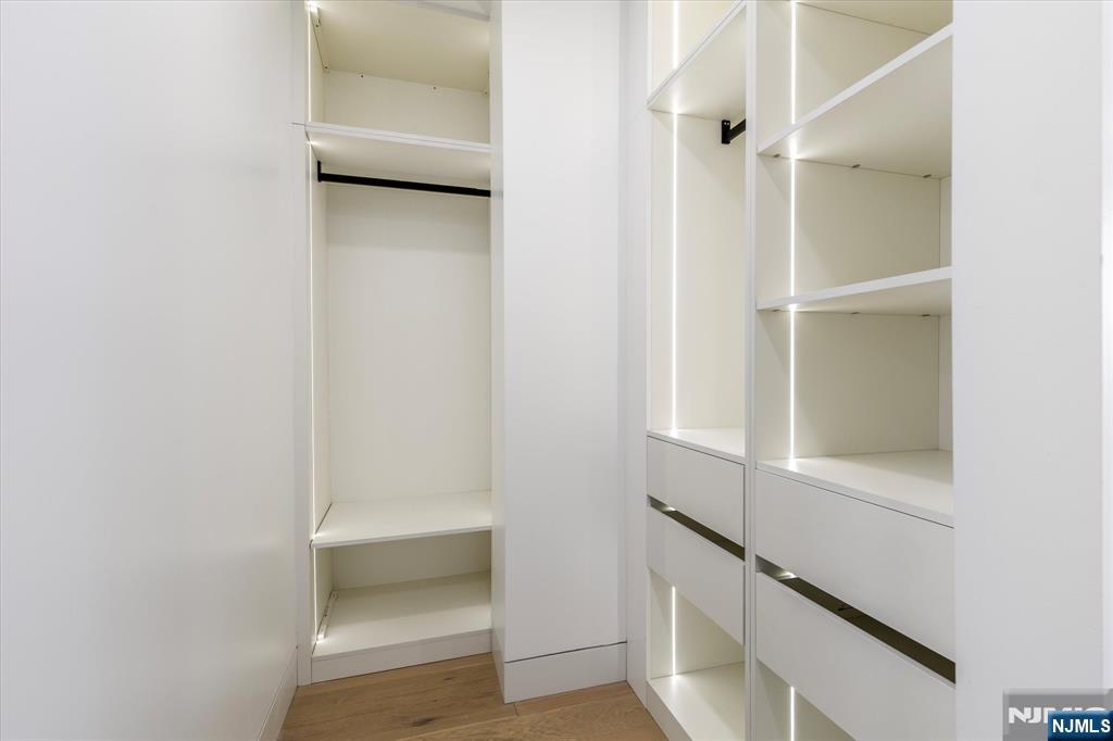 33 Elycroft Parkway Rutherford, NJ 07070 - Photo 25 of 46 a view of an empty walk in closet