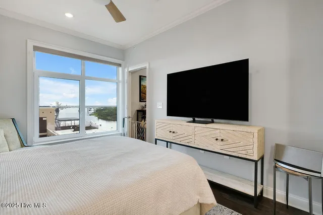 $849,000 | 240 North Water Street, Unit 1154, Wilmington, NC 28401