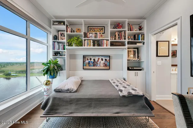 $849,000 | 240 North Water Street, Unit 1154, Wilmington, NC 28401