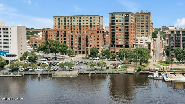 $849,000 | 240 North Water Street, Unit 1154, Wilmington, NC 28401