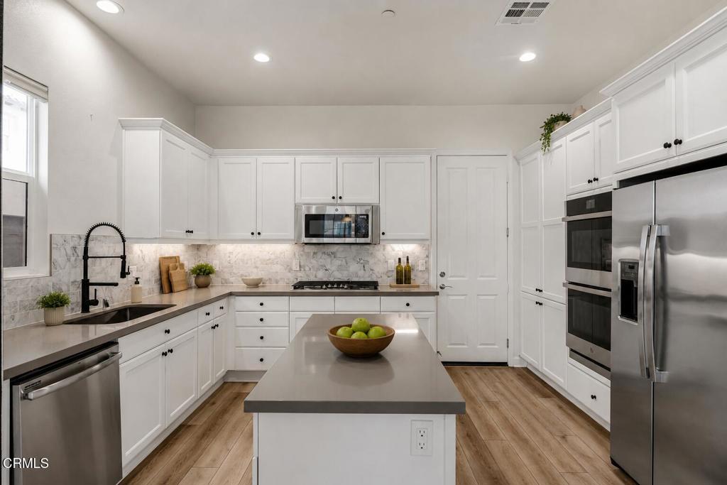 1625 Range Road Oxnard, CA 93036 - Photo 17 of 54