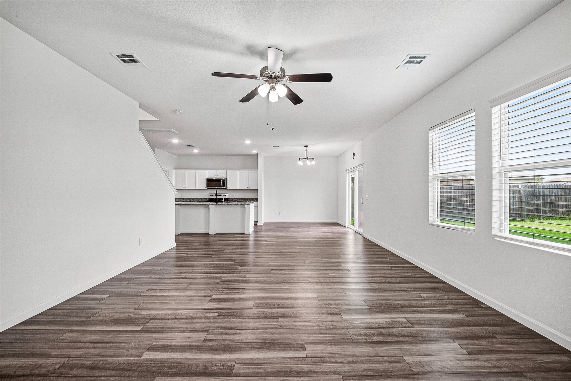 7518 Evitale Way Houston, TX 77049 - Photo 28 of 50