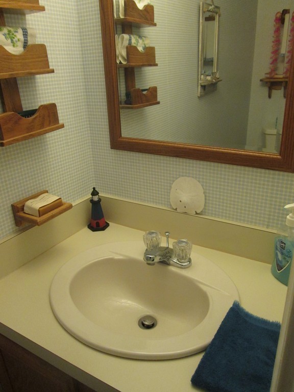 104 Treasure Island Road, Unit 104 Webster, MA 01570 - Photo 24 of 30 Gallery Image 24